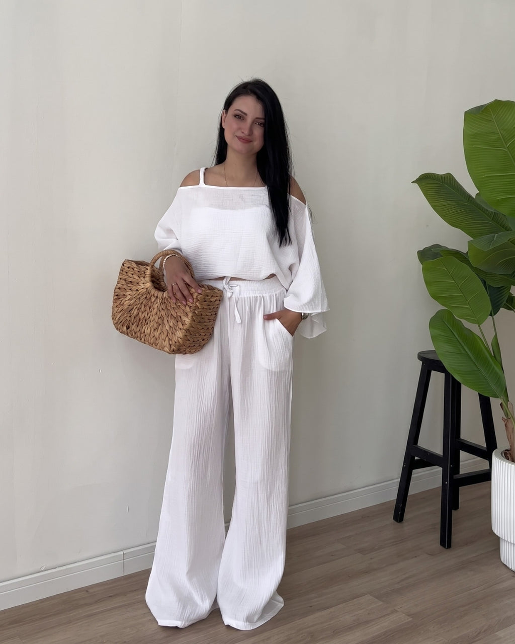 Orina - White Relaxed Resort Co-Ord Set