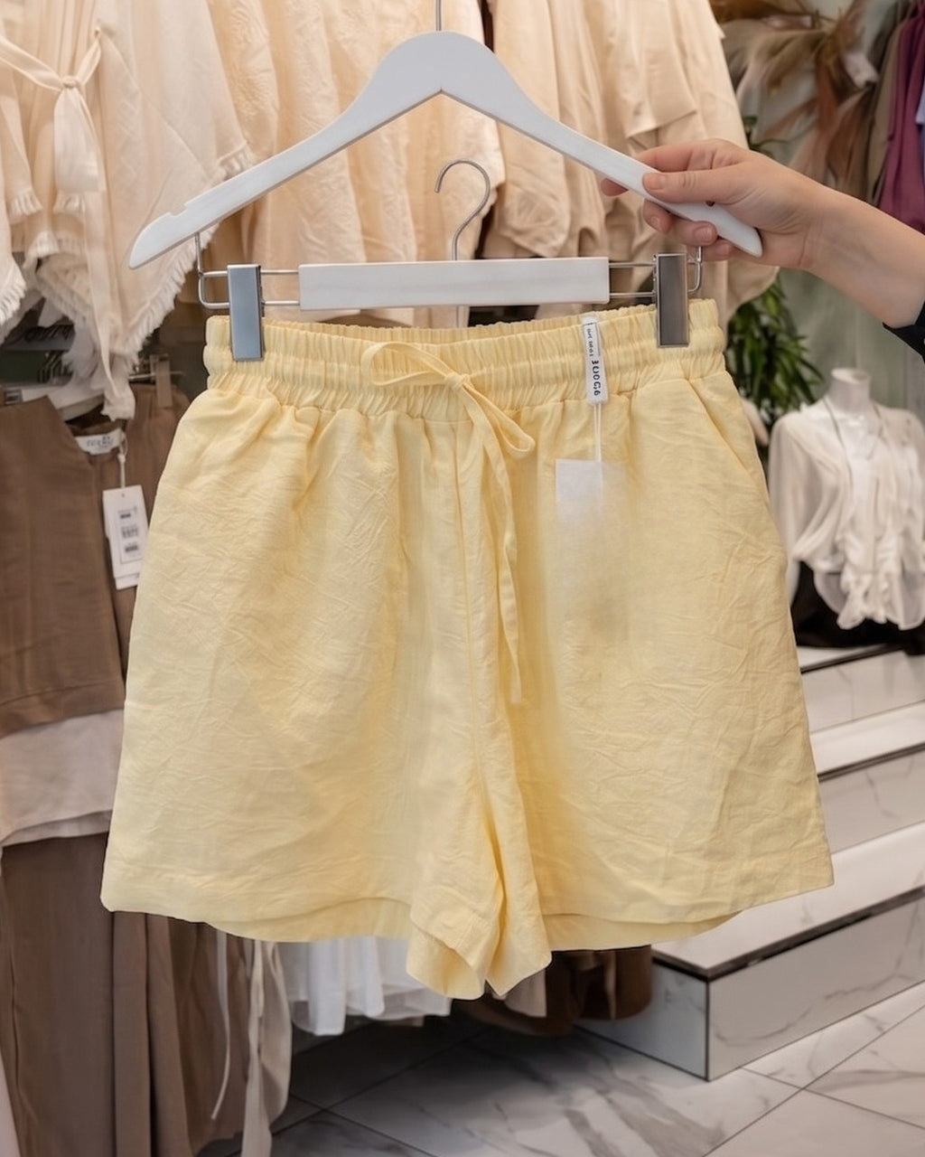 Kaely - Minimal Yellow Stripe Relaxed Co-Ord Set